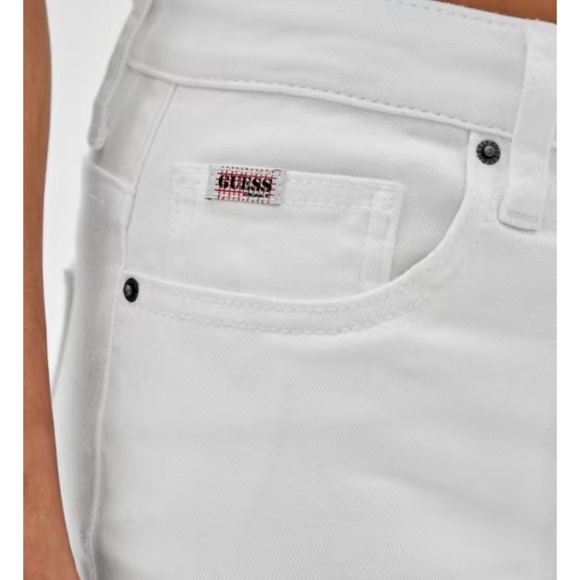 NWOT GUESS HIGH WAISTED WIDE LEG BOOT CUT WHITE JEANS SZ 23 - Picture 4 of 7